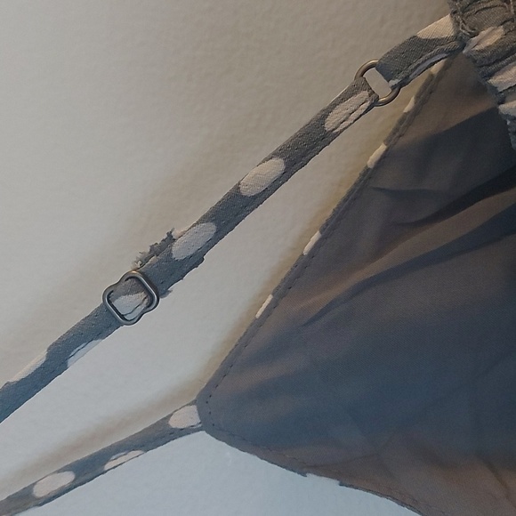 NWT Abercrombie and Fitch Polka Dot Cropped Tank Smocked Back Rouched Front - Picture 4 of 7